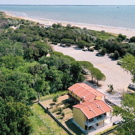 Holiday Home Malva By Interhome Баньи Экстерьер фото